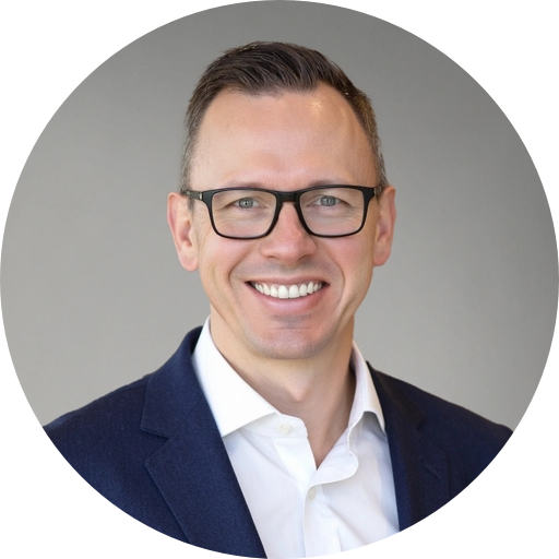 Headshot of Innes Meldrum